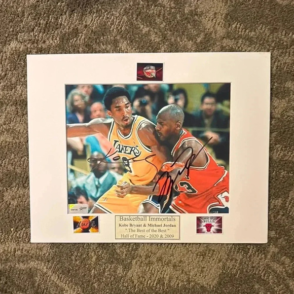 Kobe Bryant and Michael Jordan signed photo - Picture 1 of 1
